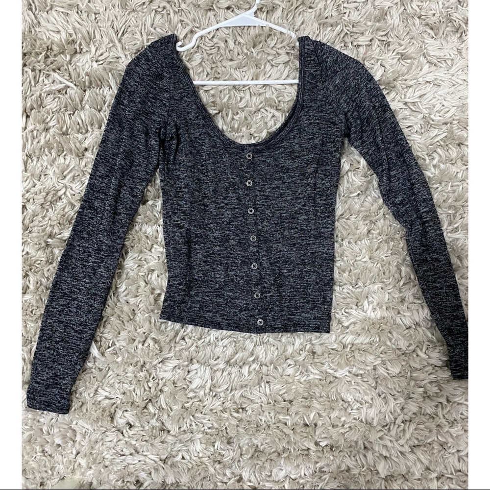 Long sleeve top